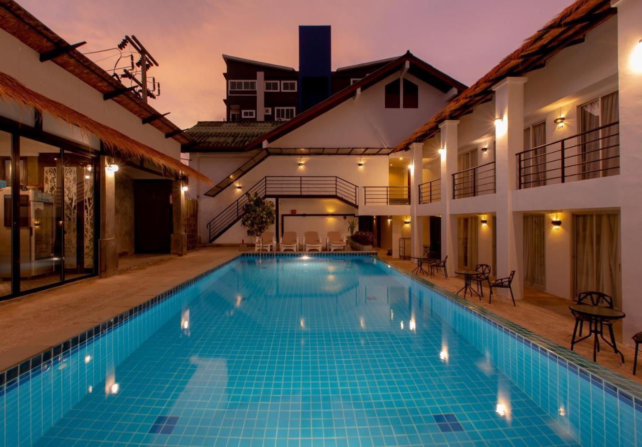 The Nest Resort Patong Luaran gambar